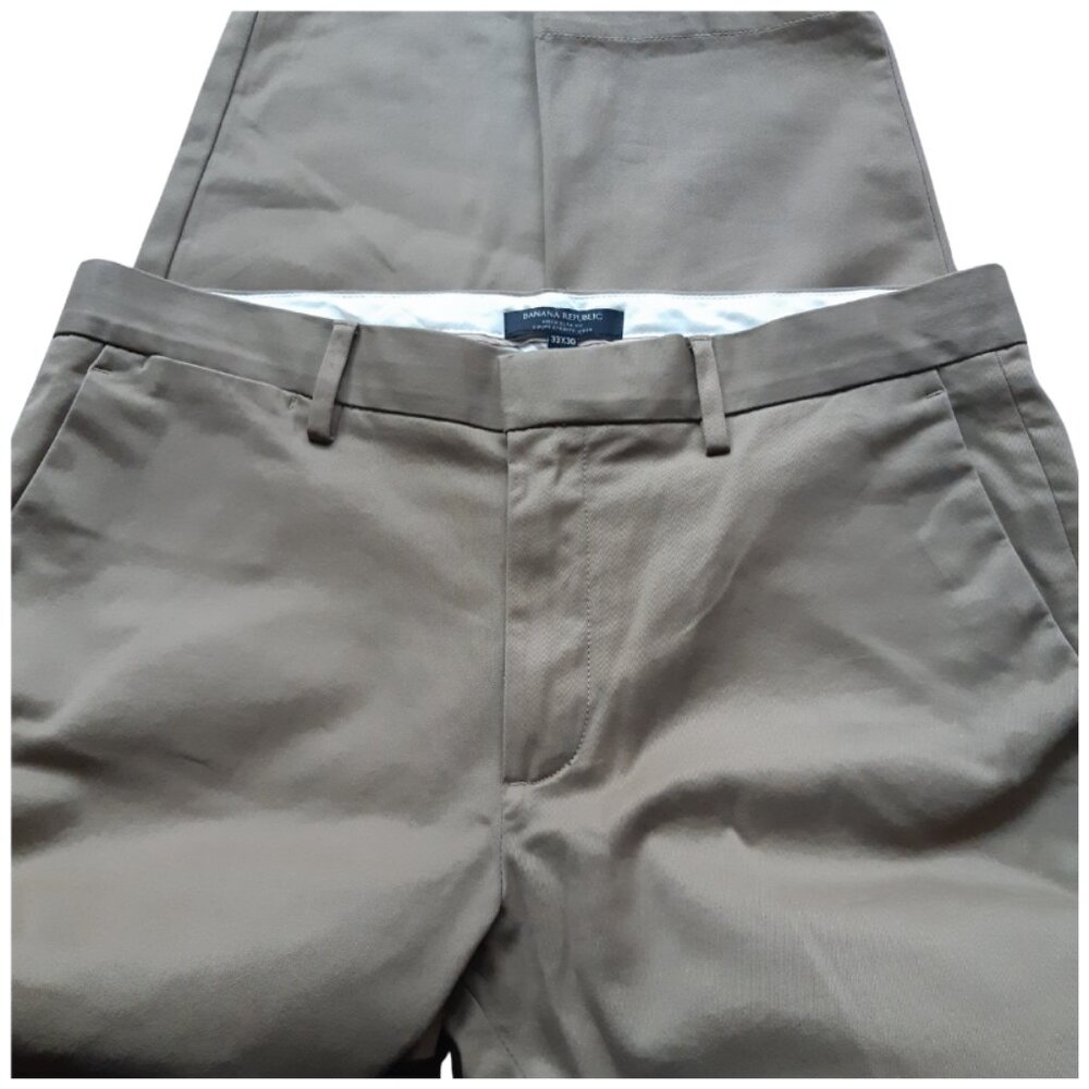 Banana Republic 33"x30" Aiden Slim Fit Men's Tan CHINOS